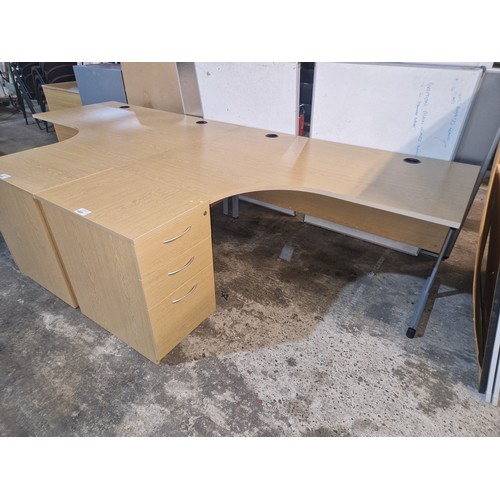 1553 - 1 x wood effect corner workstation approx 160 x 120cm supplied with a full height end pedestal