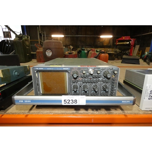 5238 - 1 x Philips PM3244 oscilloscope