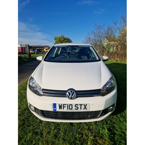 5 - Volkswagen Golf, SE TSI,
Registration number: WF10 STX,
V5: Not present,
Odometer reading: 41,636 mi... 