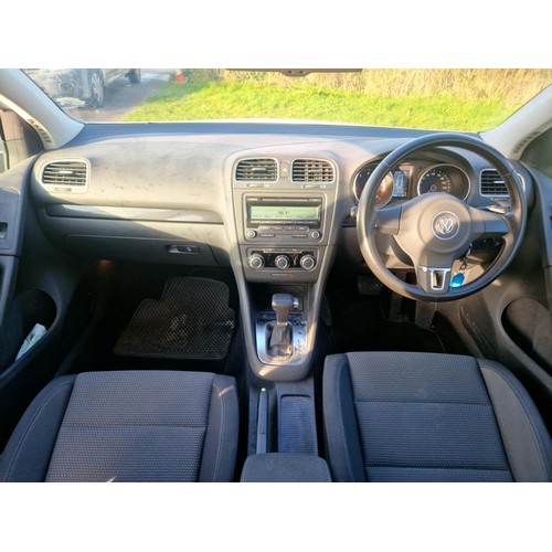 5 - Volkswagen Golf, SE TSI,
Registration number: WF10 STX,
V5: Not present,
Odometer reading: 41,636 mi... 