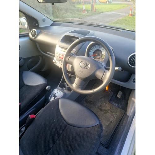 7 - Toyota Aygo Platinum VVTI
Registration number: WG59 UKB,
V5: Present,
Odometer reading: 20,510 miles... 