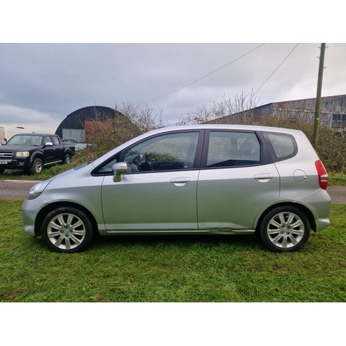 8 - Honda Jazz SE,
Registration number: WJ06 MZD,
V5: Present,
Odometer reading: 28,269 miles,
Date of f... 