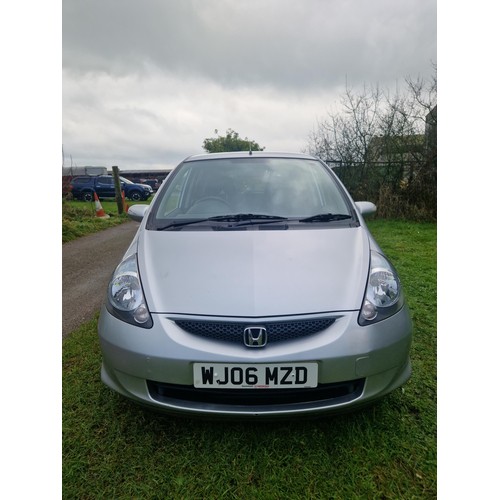 8 - Honda Jazz SE,
Registration number: WJ06 MZD,
V5: Present,
Odometer reading: 28,269 miles,
Date of f... 