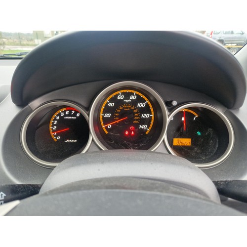 8 - Honda Jazz SE,
Registration number: WJ06 MZD,
V5: Present,
Odometer reading: 28,269 miles,
Date of f... 