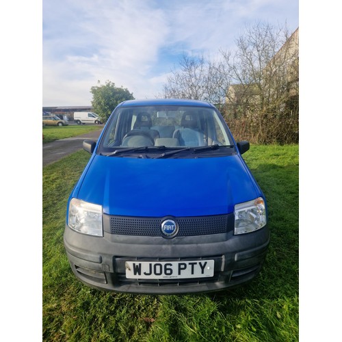 9 - Fiat Panda Active,
Registration number: WJ06 PTY,
V5: Not present,
Odometer reading: 35,659 miles, 
... 