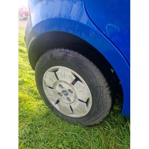 9 - Fiat Panda Active,
Registration number: WJ06 PTY,
V5: Not present,
Odometer reading: 35,659 miles, 
... 