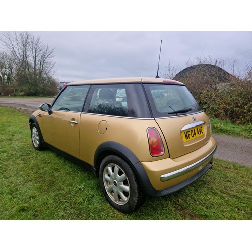 10 - Mini ONE,
Registration number: WF04 AVC,
V5: Present,
Odometer reading: 49,088 miles,
Date of first ... 