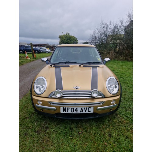 10 - Mini ONE,
Registration number: WF04 AVC,
V5: Present,
Odometer reading: 49,088 miles,
Date of first ... 