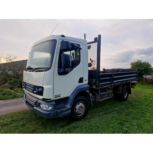 11 - DAF LF Tipper
Registration number: LM12 YWL,
V5: Present,
Odometer reading: 211,935km, 
Date of firs... 