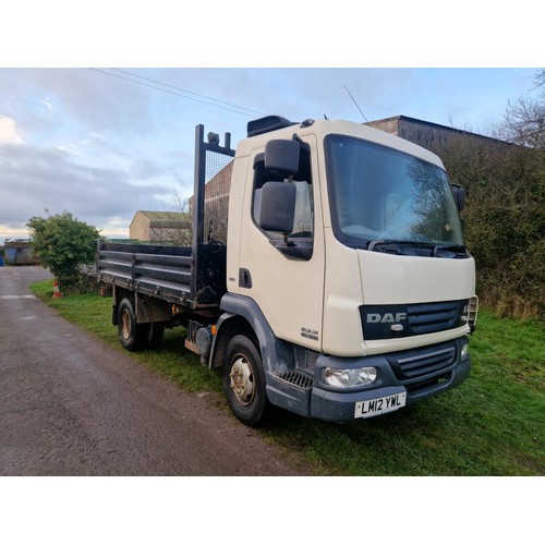 11 - DAF LF Tipper
Registration number: LM12 YWL,
V5: Present,
Odometer reading: 211,935km, 
Date of firs... 