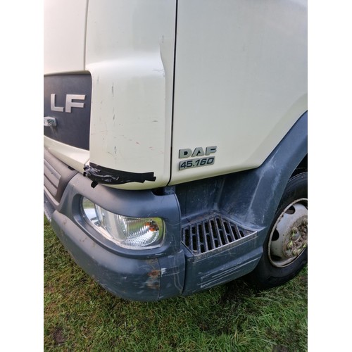 11 - DAF LF Tipper
Registration number: LM12 YWL,
V5: Present,
Odometer reading: 211,935km, 
Date of firs... 