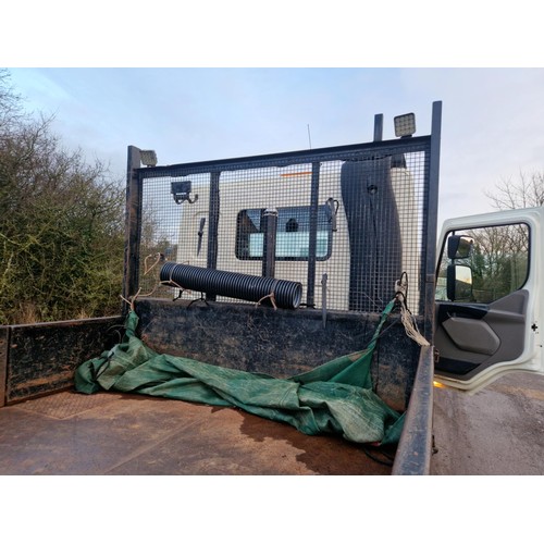 11 - DAF LF Tipper
Registration number: LM12 YWL,
V5: Present,
Odometer reading: 211,935km, 
Date of firs... 