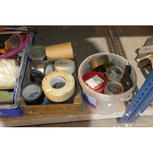 5367 - A quantity of various items including a drain cleaning rods, screws, nails, tape, decorating items e... 