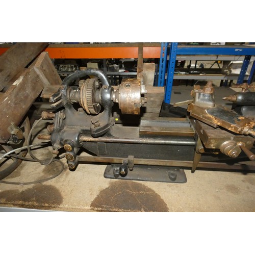 5419 - A Drummond model B metal turning lathe serial no. 3059, circa 1919 / 1920, appears to be complete wi... 