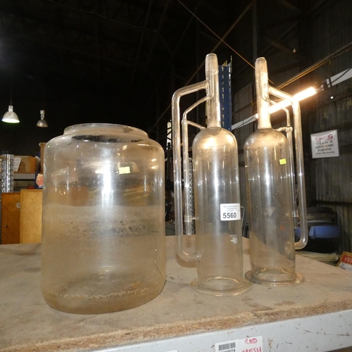 5560 - 3 x various large piece of laboratory glassware. Not practical to list in detail so please view or s... 