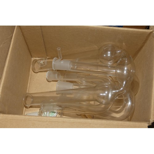 5564 - A quantity of various laboratory glassware by Volac, Pyrex etc. Not practical to list in detail so p... 