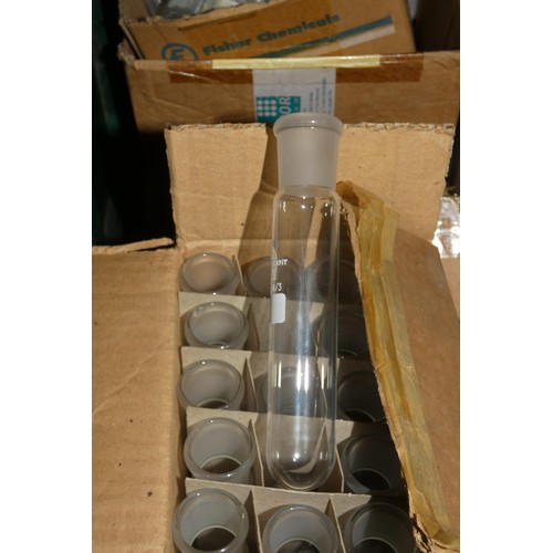 5564 - A quantity of various laboratory glassware by Volac, Pyrex etc. Not practical to list in detail so p... 