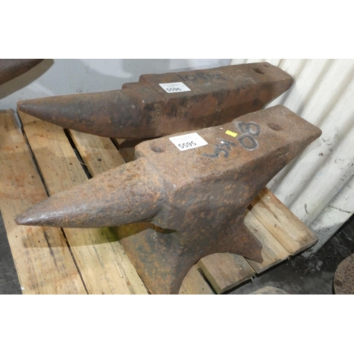 5595 - 1 x blacksmiths anvil - Anvil is marked 80kg