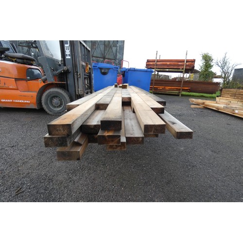 6143 - A quantity of timber comprising of approx 9.5cm x 4.5cm, lengths vary up to approx 460cm long - Top ... 