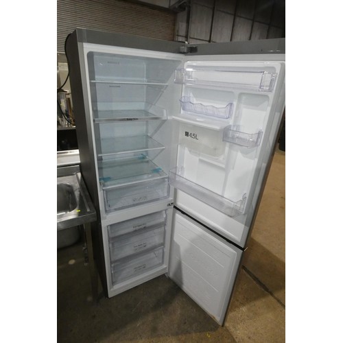 1212 - A tall fridge freezer by Samsung with 4.5lt cold drink Despenser in the door type RB31fdrndsa - trad... 