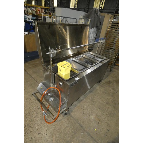 1339 - An LPG gas fired commercial mobile stainless steel hog roast by Tasty Trotter with accessories - tra... 