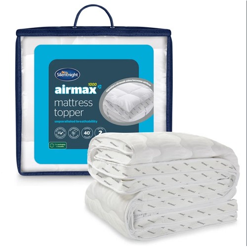 4 - 1 x Silentnight Airmax 1000 breathable mattress topper 4ft 6 inch RRP £44 and 1 x mattress protector... 