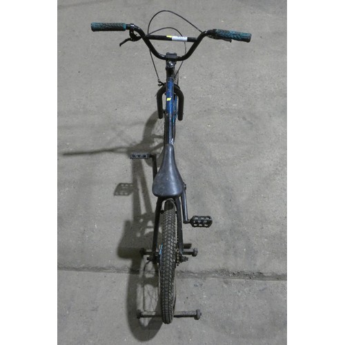 2108 - 1 x BMX type bike by Verde