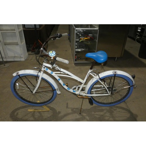 2112 - 1 x Beach Cruiser ladies bike