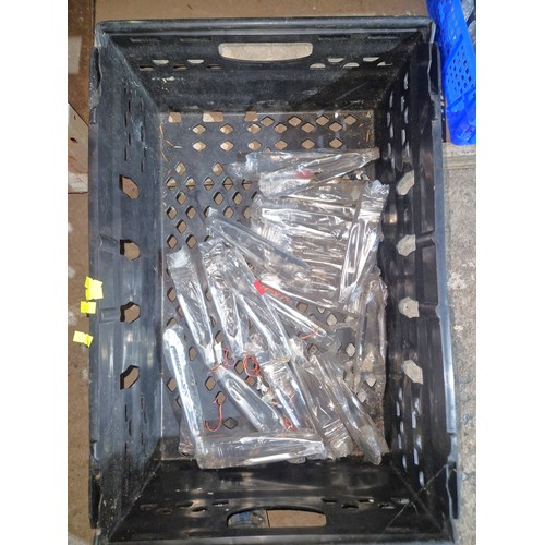 1089 - A Crate containing approx 20 commercial stainless steel food tongs