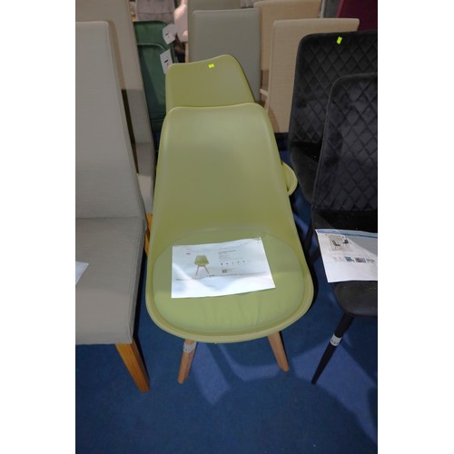 447 - 2 x Knutsford green kitchen dining chairs RRP £53 - Already assembled