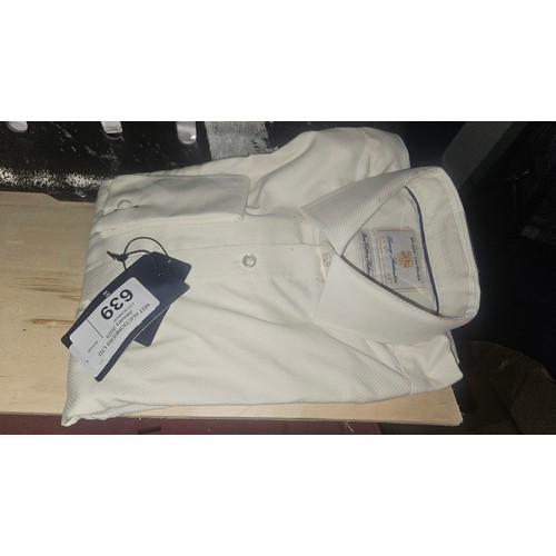 639 - 6 x gentleman's white shirts by Colin Ross, sizes include 16 and 19