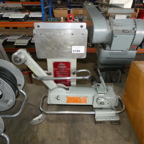 5109 - 1 x Diaform grinding wheel dresser serial number 1452.AT