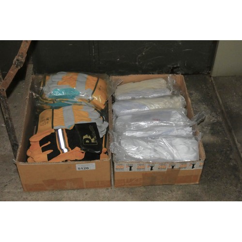 5126 - 2 boxes containing a quantity of various gloves