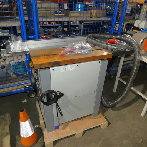 5367 - 1 x Trade AT254PS13/PS250 panel saw 240v (SP00078) This saw has the fence rail missing, extension ta... 