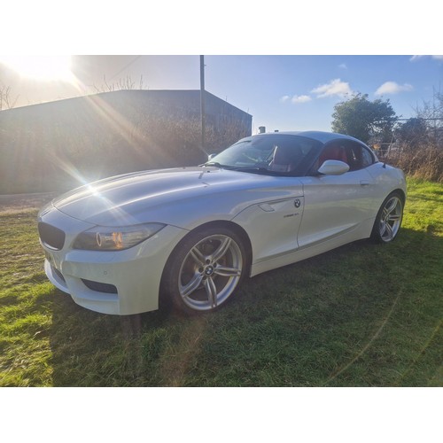 14 - BMW Z4, S Drive 30i M Sport Highline Edition, Convertible,
Registration number: WD12 DXM,
V5: Presen... 