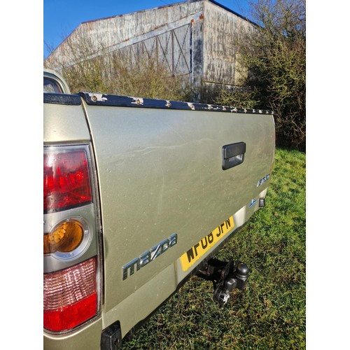 4 - Mazda BT-50, Single Cab Pick Up,
Registration number: WF08 JFN,
V5: Present,
Odometer reading: 36,37... 