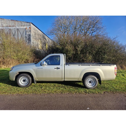 4 - Mazda BT-50, Single Cab Pick Up,
Registration number: WF08 JFN,
V5: Present,
Odometer reading: 36,37... 