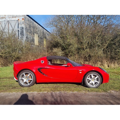 25 - Lotus Elise S, Convertible,
Registration number: HF56 NBO,
V5: Present,
Odometer reading: 14,508 mil... 