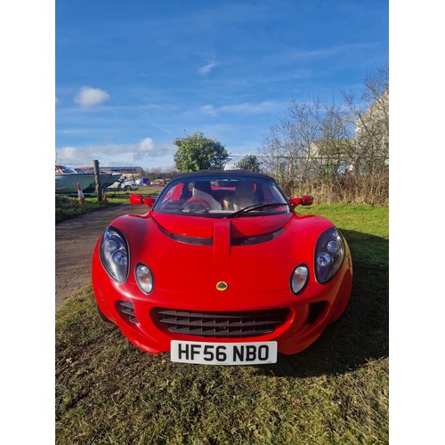 25 - Lotus Elise S, Convertible,
Registration number: HF56 NBO,
V5: Present,
Odometer reading: 14,508 mil... 