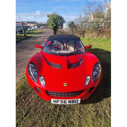 25 - Lotus Elise S, Convertible,
Registration number: HF56 NBO,
V5: Present,
Odometer reading: 14,508 mil... 