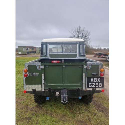 23 - Landrover Series 2a
Registration number: ABX 625B,
V5: Present,
Odometer reading: 99,874 miles, 
Dat... 