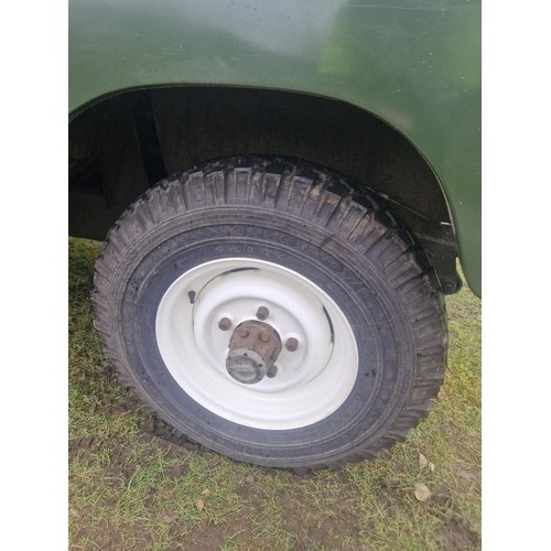 23 - Landrover Series 2a
Registration number: ABX 625B,
V5: Present,
Odometer reading: 99,874 miles, 
Dat... 