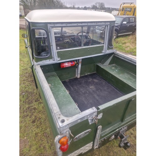 23 - Landrover Series 2a
Registration number: ABX 625B,
V5: Present,
Odometer reading: 99,874 miles, 
Dat... 