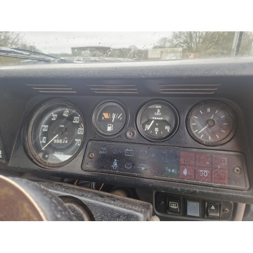 23 - Landrover Series 2a
Registration number: ABX 625B,
V5: Present,
Odometer reading: 99,874 miles, 
Dat... 