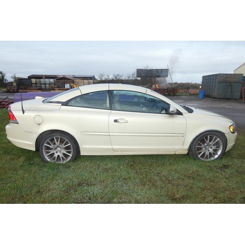 1 - Volvo C70  SE LUX Premium T5, Convertible,
Registration number: NL09 VMM,
V5: Present
Odometer readi... 