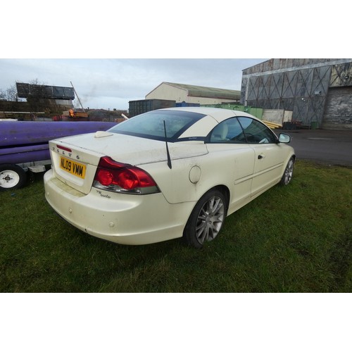 1 - Volvo C70  SE LUX Premium T5, Convertible,
Registration number: NL09 VMM,
V5: Present
Odometer readi... 