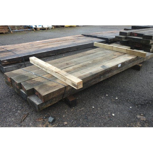 7036 - 8 x oak sleepers each measuring approx 19.5 x 7 x 240cm - Bottom stack