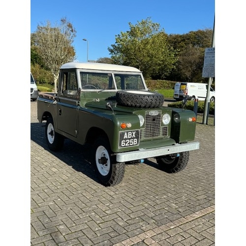 23 - Landrover Series 2a
Registration number: ABX 625B,
V5: Present,
Odometer reading: 99,874 miles, 
Dat... 