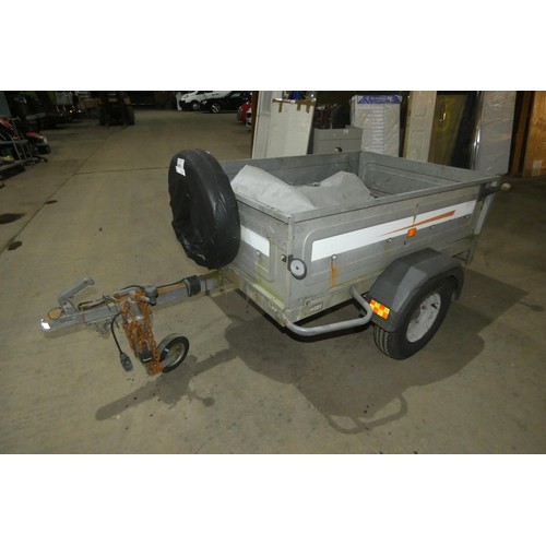 6993 - A single axle, un-braked  trailer, no make or model visible, the body measures approx 150cm long x 1... 