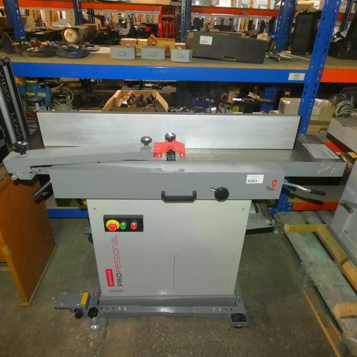 5363 - 1 x Professional AP310SPT spiral block planer thicknesser 240v. Working when tested and tables are v... 